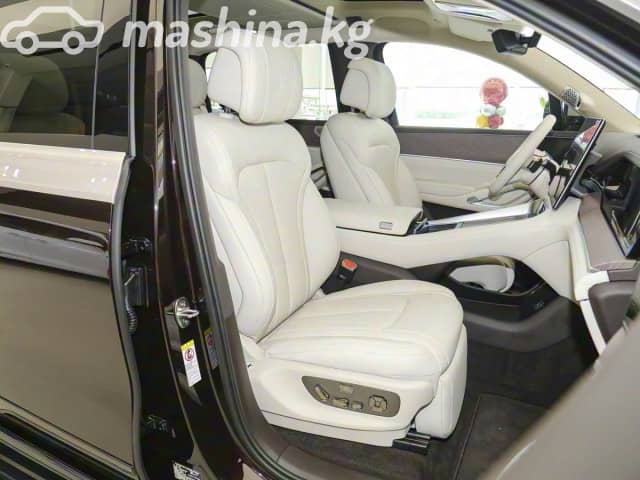 Denza N9 2.0hyb CVT 4WD