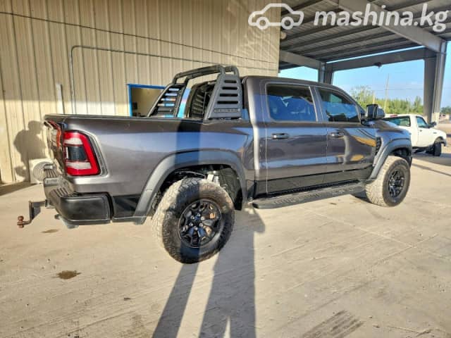 RAM 1500 V Quad Cab 5.7 AT 4WD