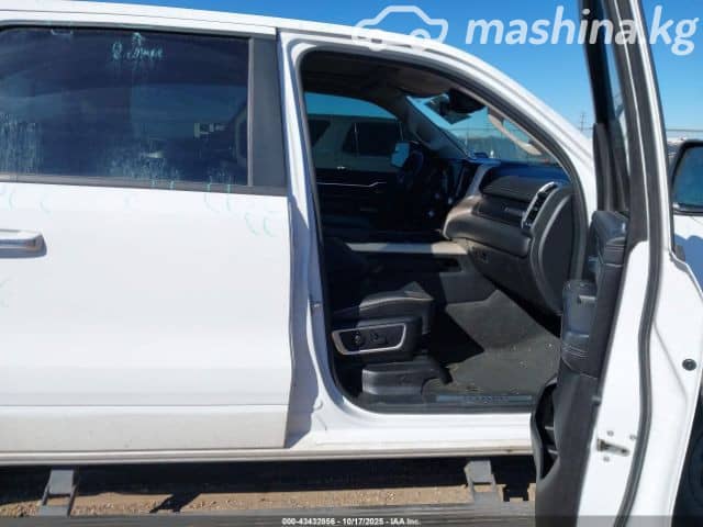 RAM 1500 V Quad Cab 5.7 AT 4WD