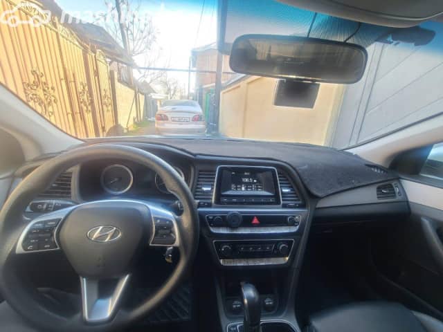 Hyundai Sonata VIII (DN8) LPi 2.0 AT
