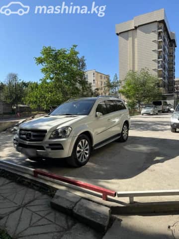 Mercedes-Benz GL-Класс I (X164) Рестайлинг 550 5.5 AT 4WD