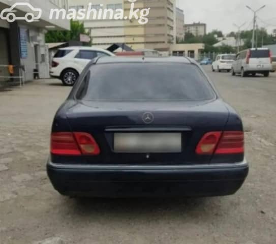 Mercedes-Benz E-Класс II (W210, S210) 230 2.3 MT