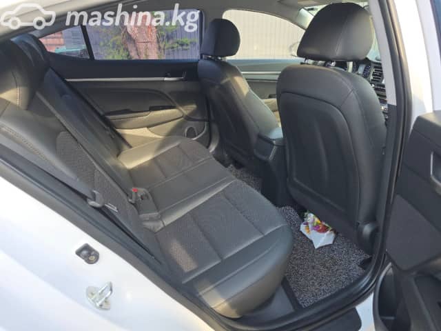 Hyundai Avante VI Рестайлинг 1.6 CVT