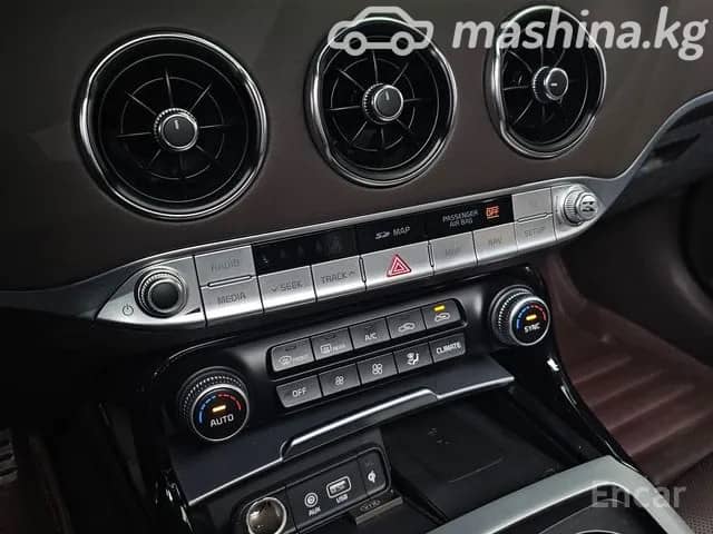 Kia Stinger I 3.3 AT