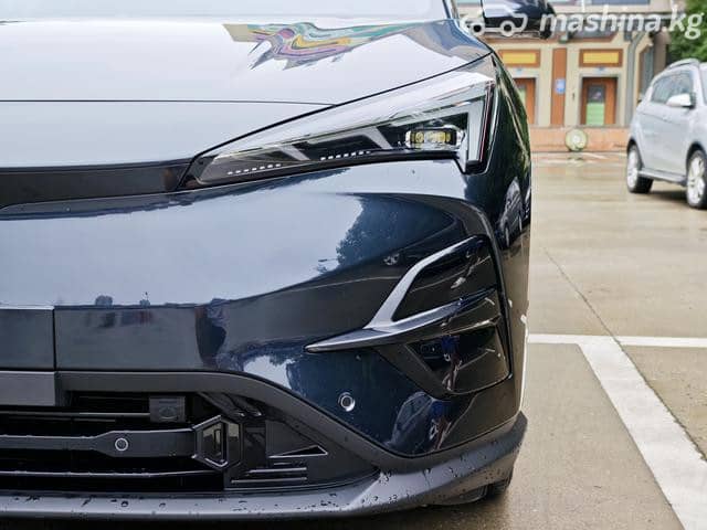 Arcfox Alpha T5 65.0 kWh Electro AT
