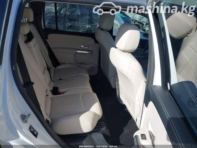 Mercedes-Benz GLB I (X247) 250 2.0 AMT 4WD