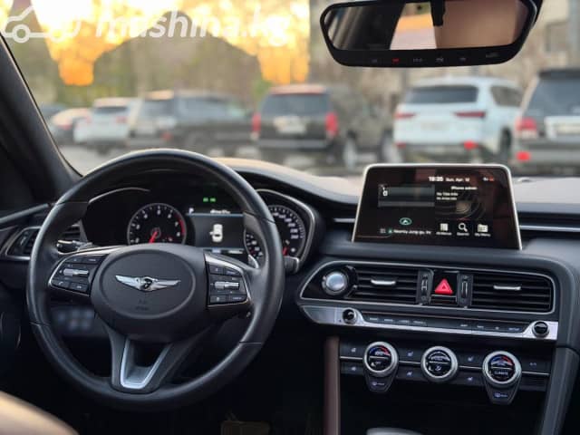 Genesis G70 I 2.0 AT 4WD