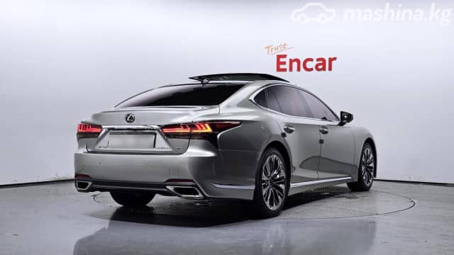 Lexus LS V 500h 3.5hyb AT 4WD