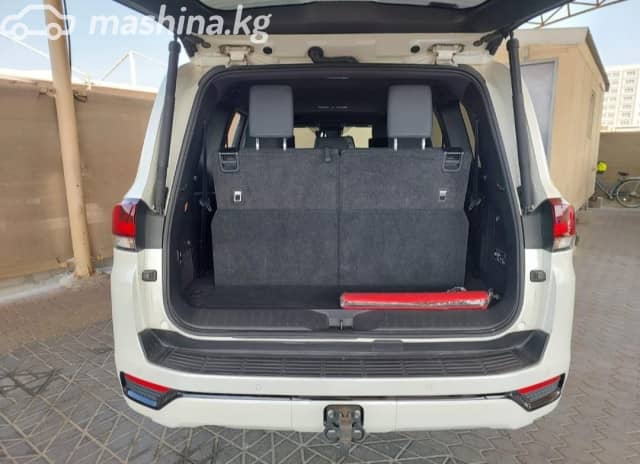 Toyota Land Cruiser 300 Series 4.0 AT 4WD