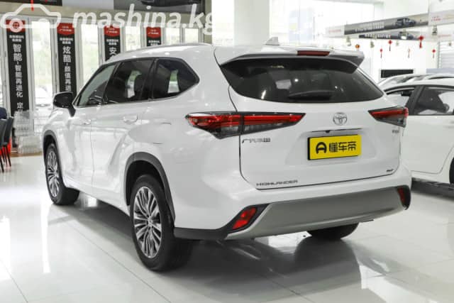 Toyota Highlander IV (U70) 2.0 AT 4WD