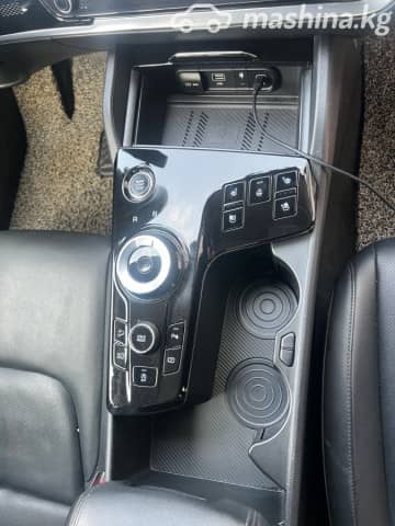 Kia Sportage V 2.0d AT