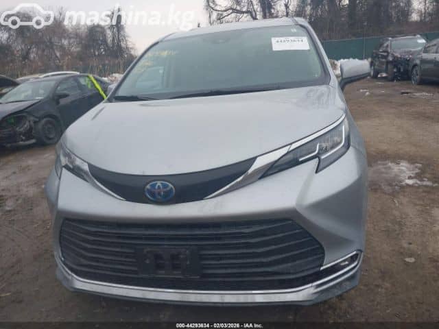 Toyota Sienna IV 2.5hyb AT