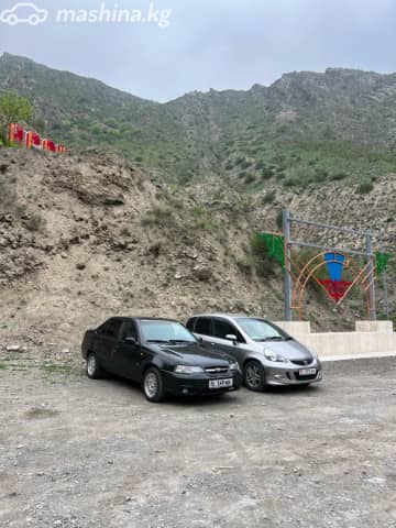 Daewoo Nexia I Рестайлинг 1.6 MT
