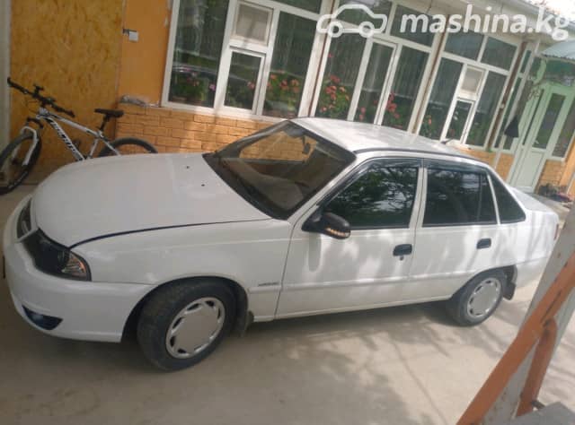 Daewoo Nexia I Рестайлинг 1.6 MT