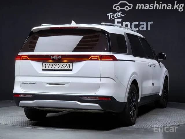 Kia Carnival IV 2.2d AT